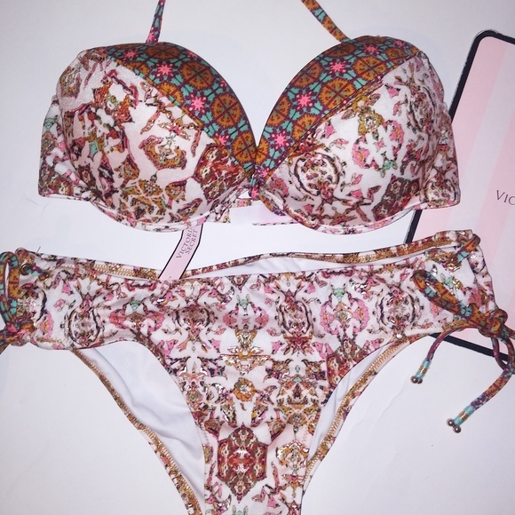 Victoria Secret Swim Suit Bikini Set‎ - Picture 2 of 5